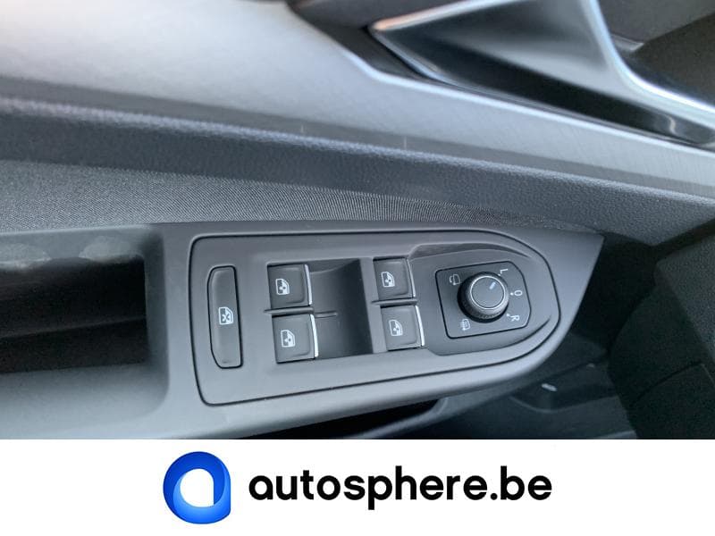 Volkswagen Golf Variant LIFE*LED*GPS JANTES 17*CAMERA++ - 23