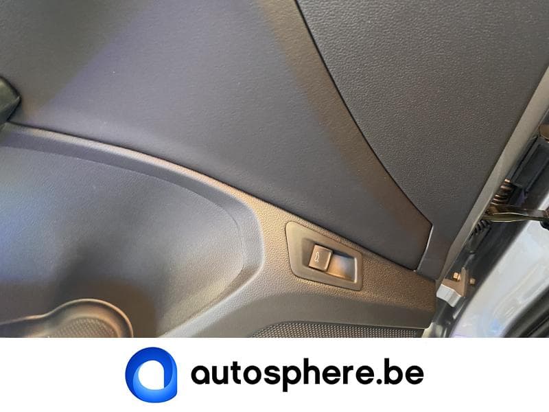 Volkswagen T-Roc R-LINE*GPS*TOIT OUVRANT*CLIM*LED++ - 23