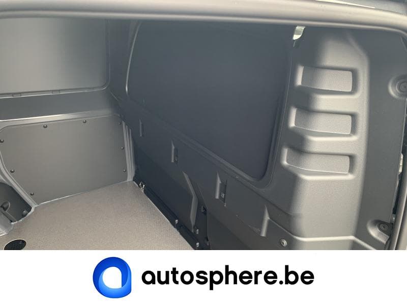 Volkswagen Caddy FOURGON*BIPS AR*ATTELAGE FIXE*APP CONNECT+++ - 17