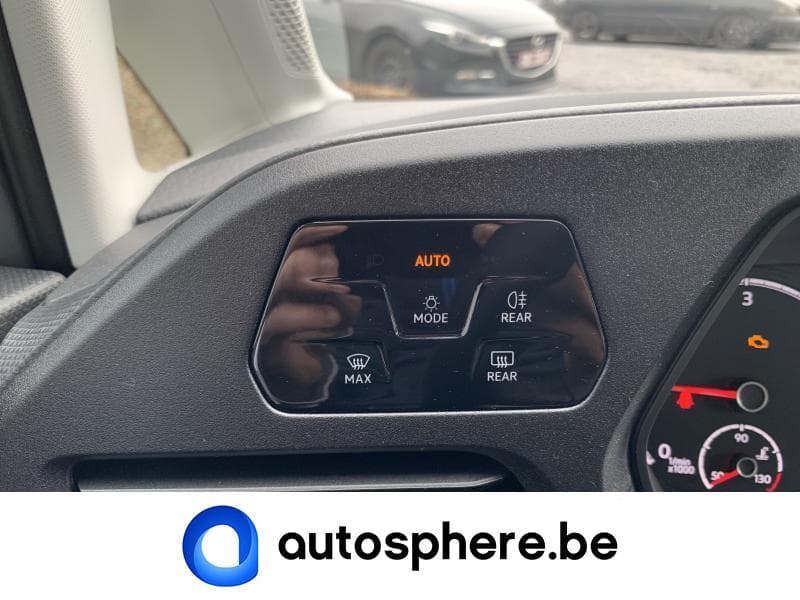 Volkswagen Caddy FOURGON*CAMERA*GPS*ATTELAGE FIXE*BIPS AV/AR++ - 22
