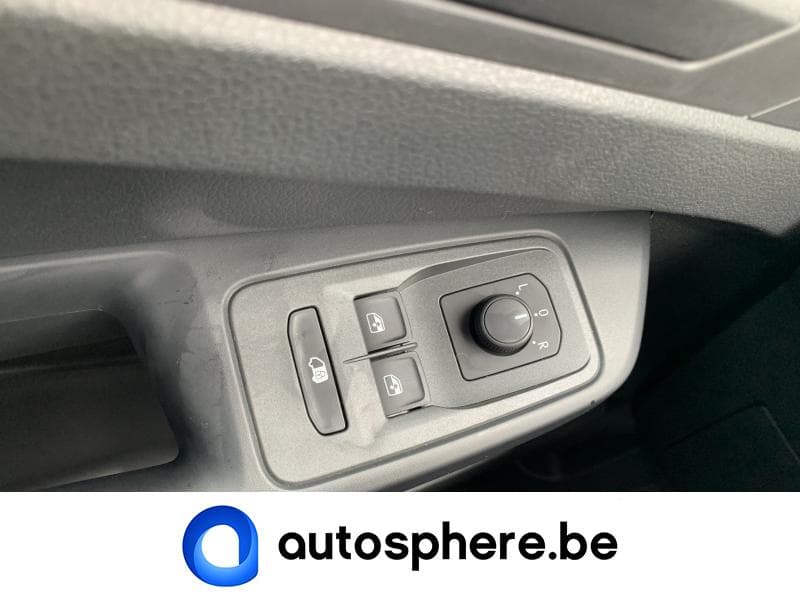 Volkswagen Caddy FOURGON*CAMERA*GPS*ATTELAGE FIXE*BIPS AV/AR++ - 26