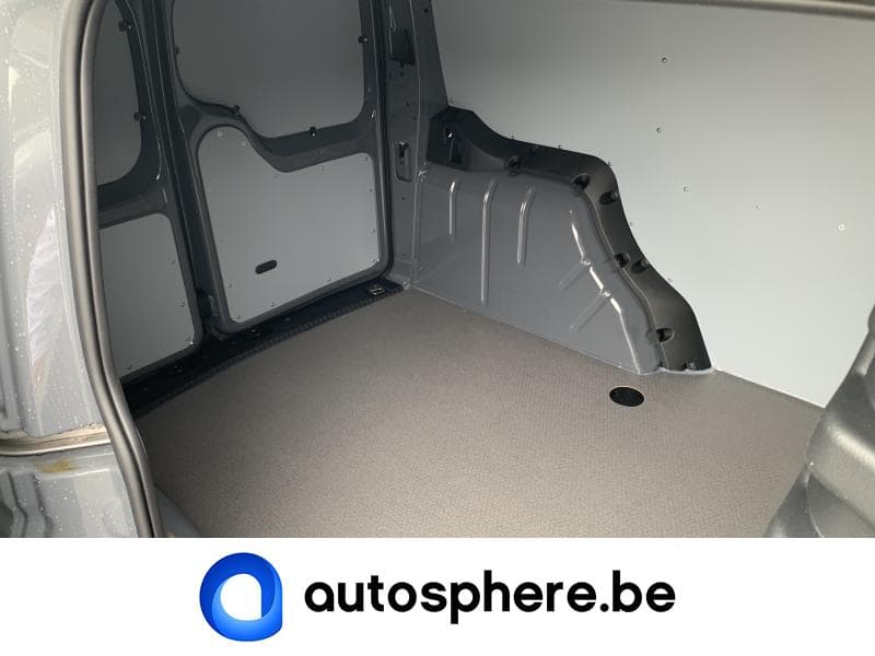 Volkswagen Caddy FOURGON*CAMERA*GPS*ATTELAGE FIXE*BIPS AV/AR++ - 18