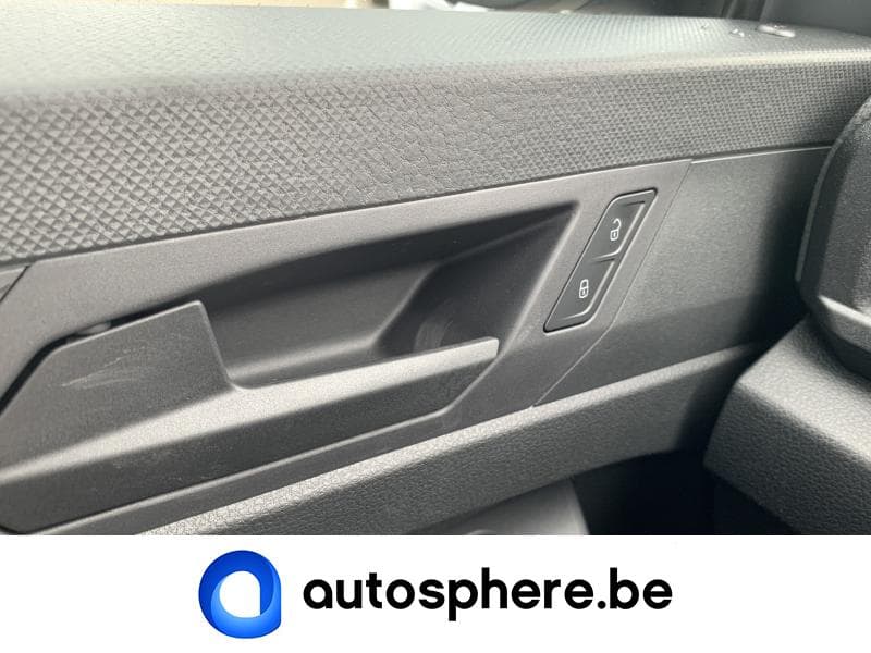 Volkswagen Caddy FOURGON*CAMERA*GPS*ATTELAGE FIXE*BIPS AV/AR++ - 21