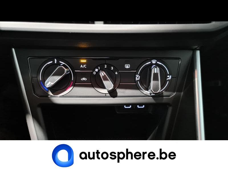 Volkswagen Polo VI Life - 19