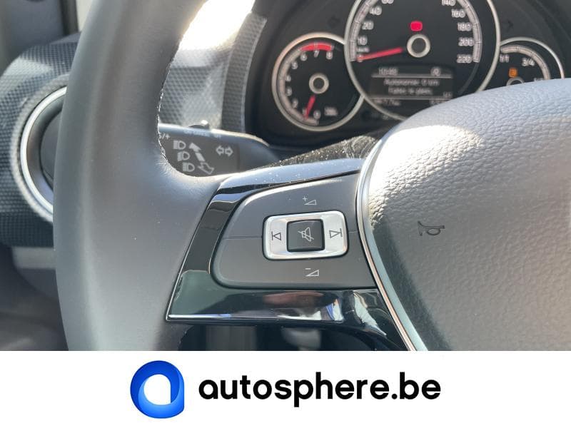 Volkswagen Up! Black Style - 16