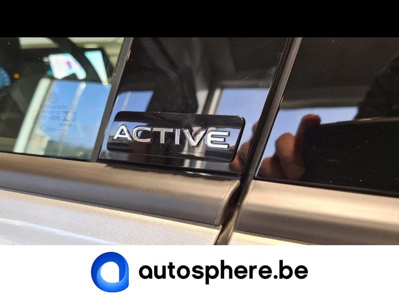 Volkswagen Golf VIII Active - 16