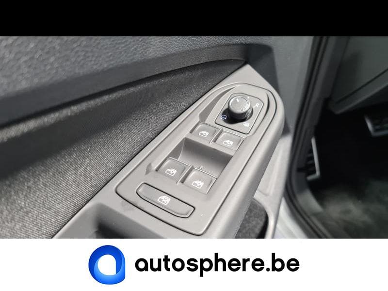 Volkswagen Golf VIII Active - 19