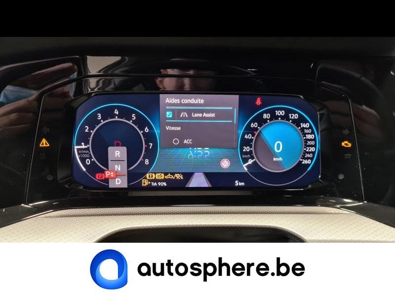Volkswagen Golf VIII Active - 23