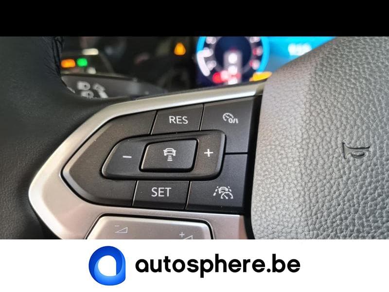 Volkswagen Golf VIII Active - 21
