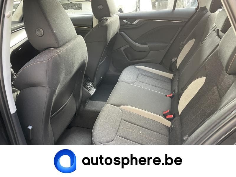 Skoda Kamiq Style 1.0TSi 110cv DSG - 30