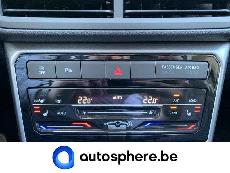 Volkswagen T-Cross Active - 30