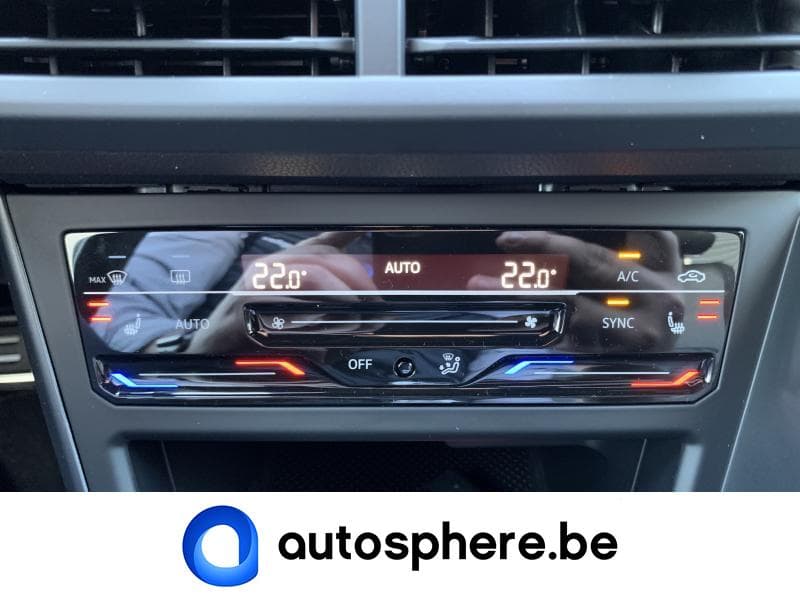 Volkswagen Taigo R-LINE*GPS*BOITE AUTO*LED*CAMERA+++ - 30