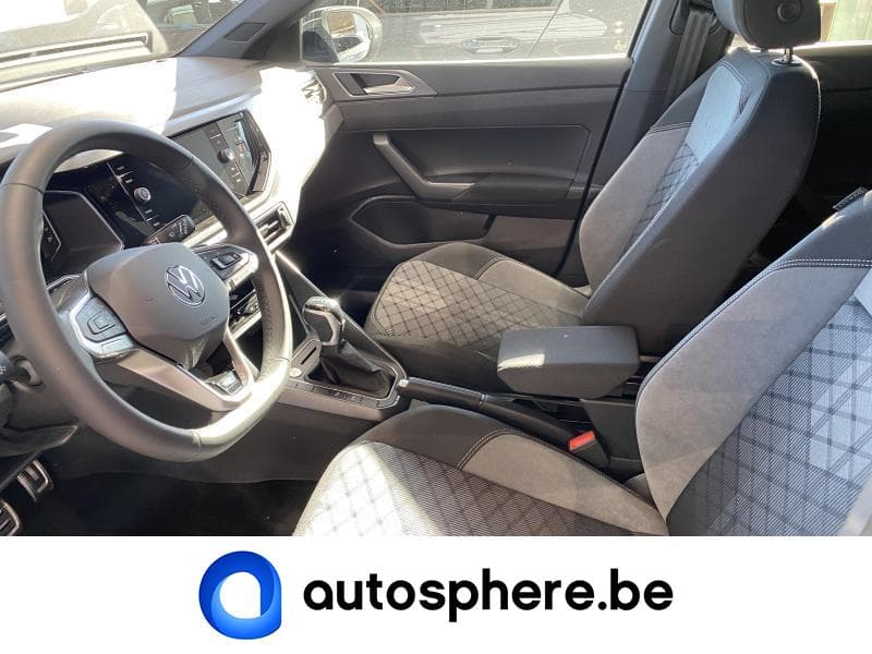 Volkswagen Taigo R-LINE*BLACK STYLE*CAMERA*BIPS AV/AR*GPS*LED++ - 10