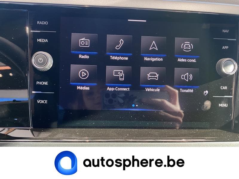 Volkswagen Taigo R-LINE*BLACK STYLE*CAMERA*BIPS AV/AR*GPS*LED++ - 20
