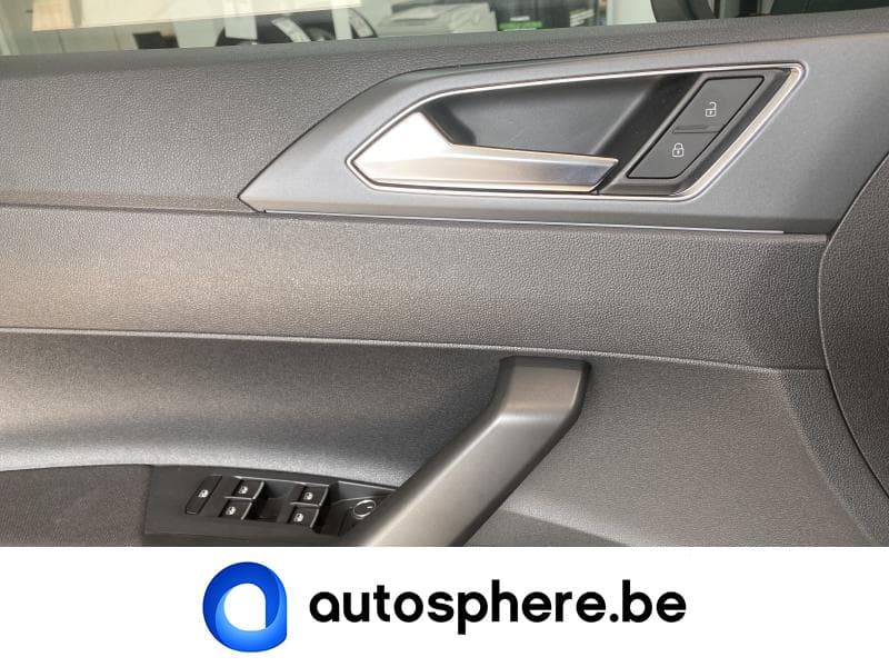 Volkswagen Taigo R-LINE*GPS*CAMERA*BIPS AV/AR*LED+++ - 25