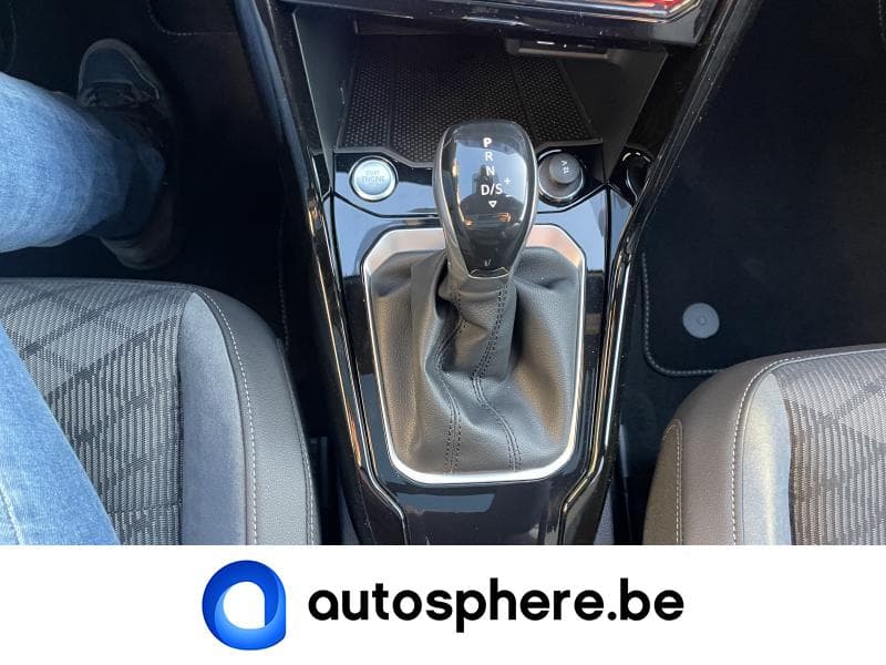Volkswagen T-Roc R-Line-IQLight-Caméra-GPS-+++ - 25