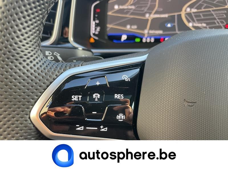 Volkswagen T-Roc R-Line-IQLight-Caméra-GPS-+++ - 20