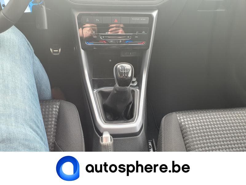 Volkswagen T-Cross Active-ParkPilot-Caméra-JA-ACC-AppConnect-+++ - 21