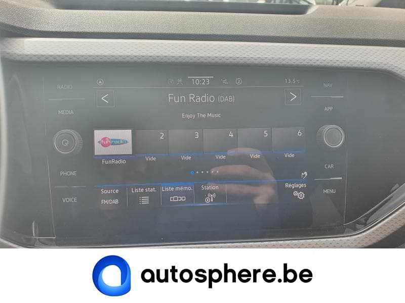 Volkswagen T-Cross Active-ParkPilot-Caméra-JA-ACC-AppConnect-+++ - 19