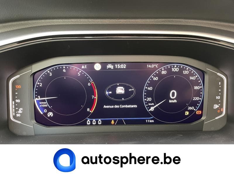 Volkswagen T-Roc CAMERA*CLIMATRONIC*AVIGATION*ATTELAGE - 10