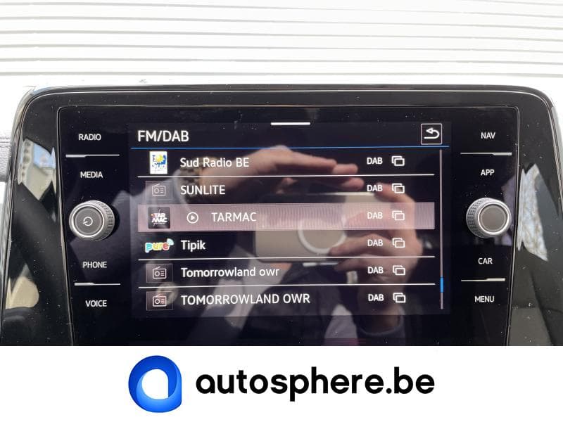 Volkswagen T-Roc CAMERA*CLIMATRONIC*AVIGATION*ATTELAGE - 17