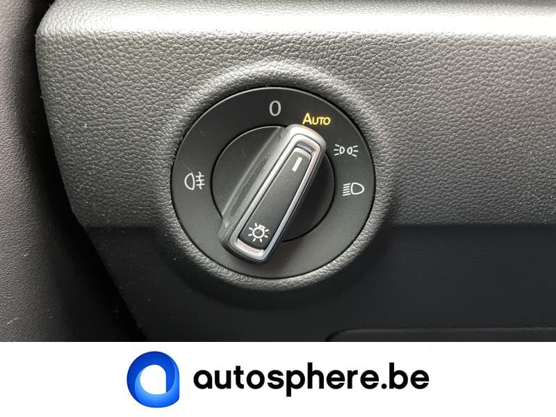 Volkswagen T-Roc CABRIO*NAVOGATION*CAMERA RECUL*KEYLESS+++ - 28