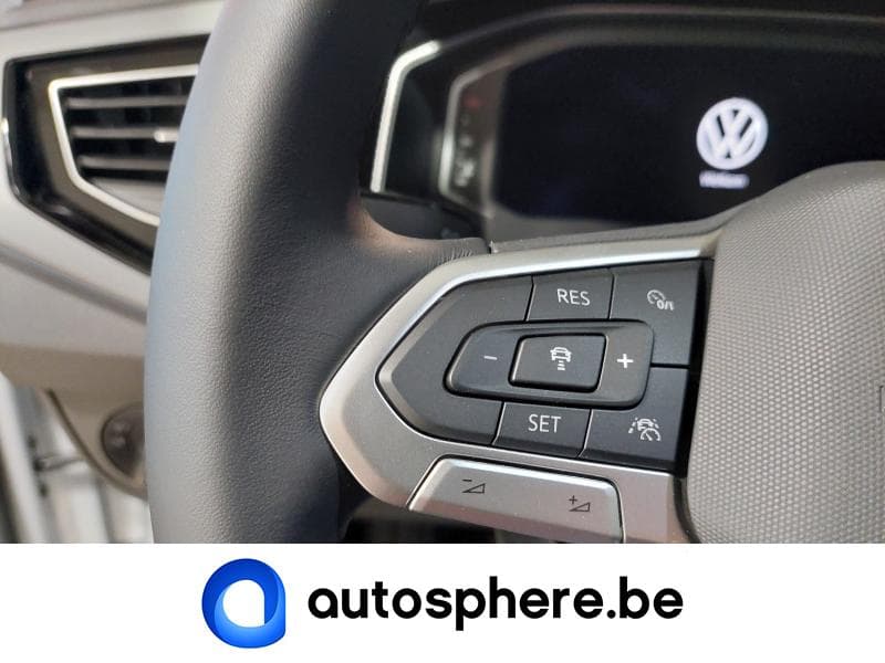 Volkswagen Polo VI R-Line - 26