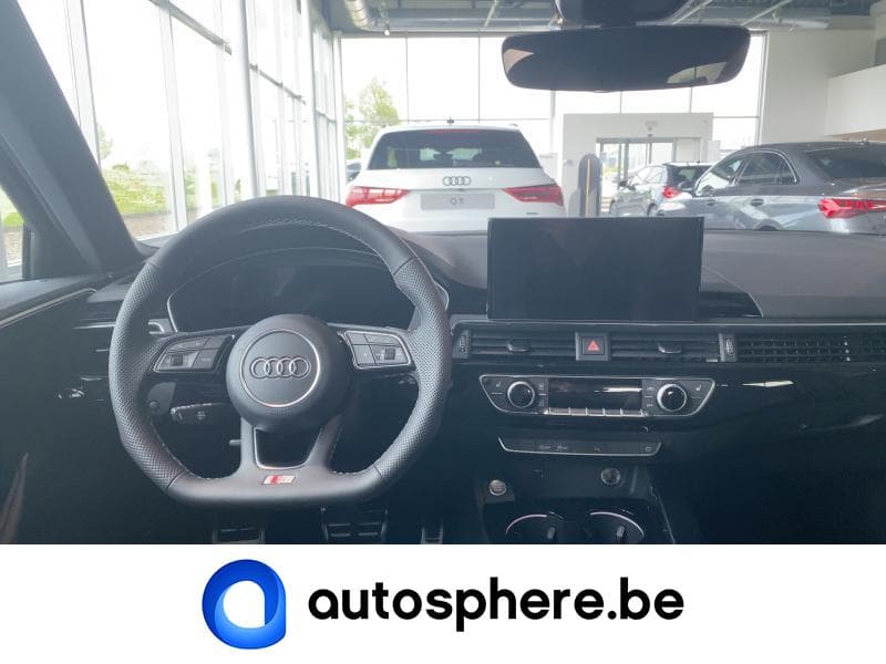 Audi A4 S Line - 12