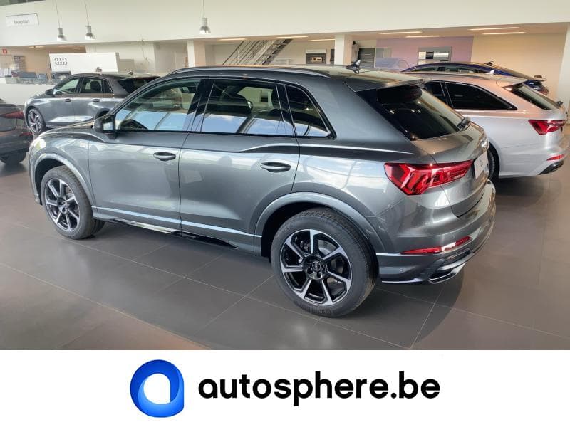 Audi Q3 S Line - 4