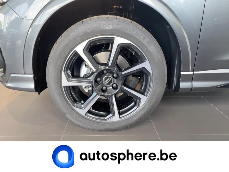Audi Q3 S Line - 8