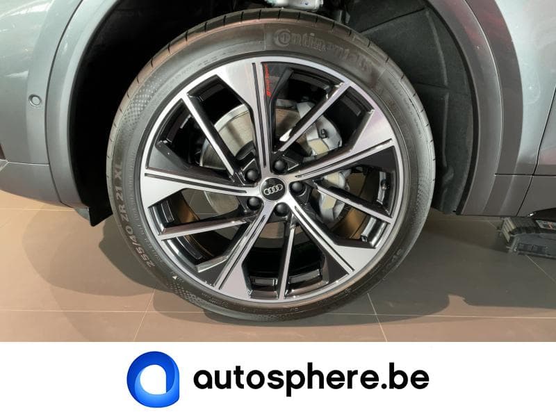 Audi Q5 S-Line - 7
