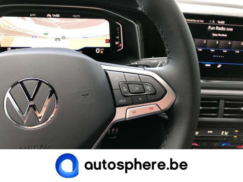 Volkswagen Polo VI R-Line - 23