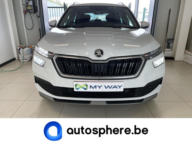 Skoda Kamiq Clever-1.0Essence-Camera-GPS-Carplay - 3