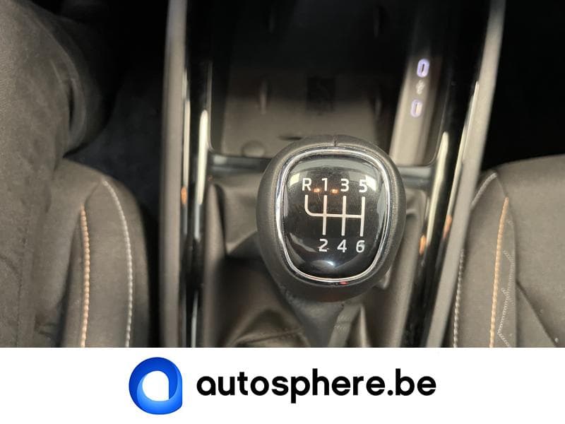 Skoda Kamiq Clever-1.0Essence-Camera-GPS-Carplay - 26