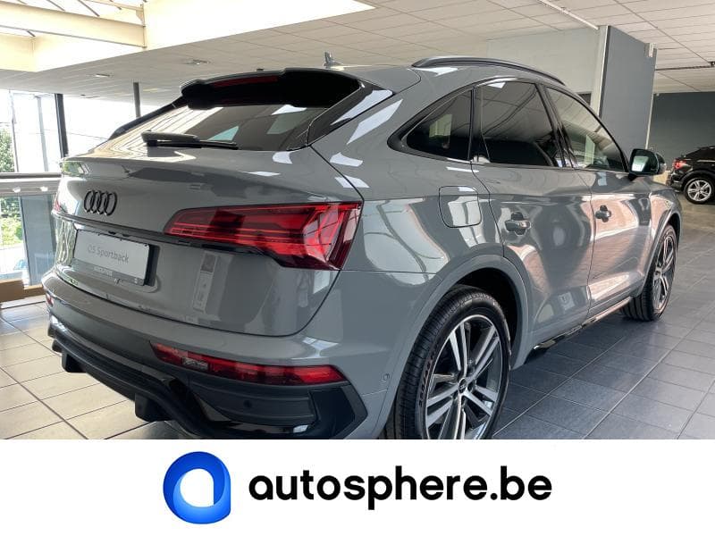 Audi Q5 Sportback - 39
