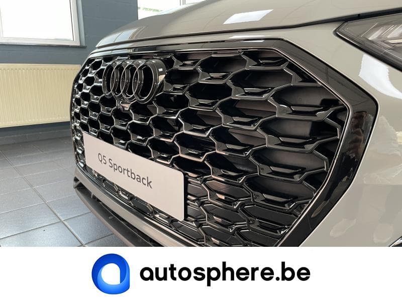 Audi Q5 Sportback - 22