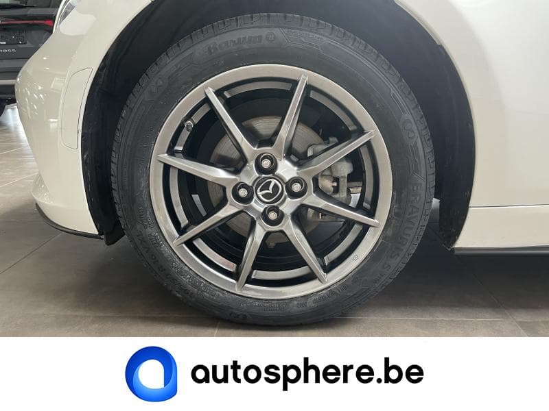 Mazda MX-5 Cabriolet Skyactive 1.5i 132cv - 4 Pneus neufs - 32