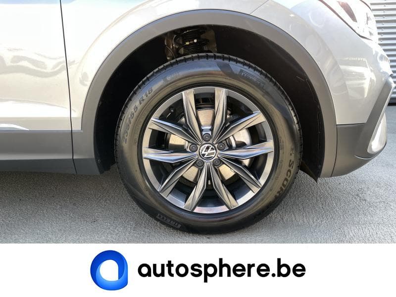 Volkswagen Tiguan Allspace 7 PLACES*CAMERA*APP-CONNECT*LEDS++++ - 24