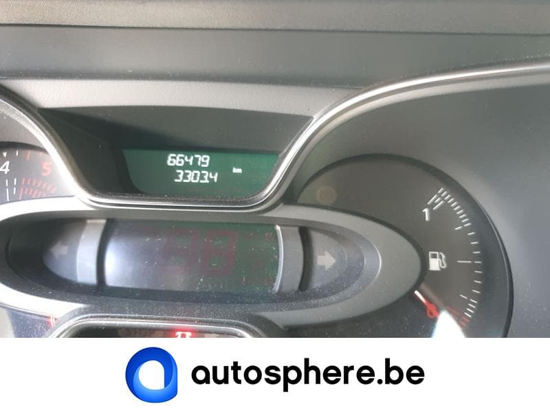 Renault Captur Intens - 13