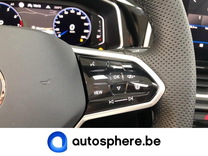 Volkswagen T-Roc R-line Business Premium - 24