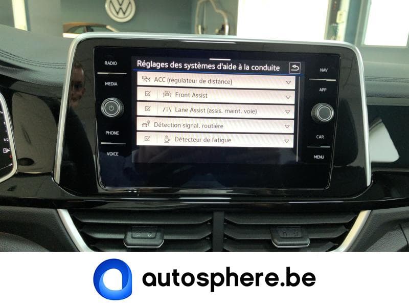Volkswagen T-Roc R-line Business Premium - 29