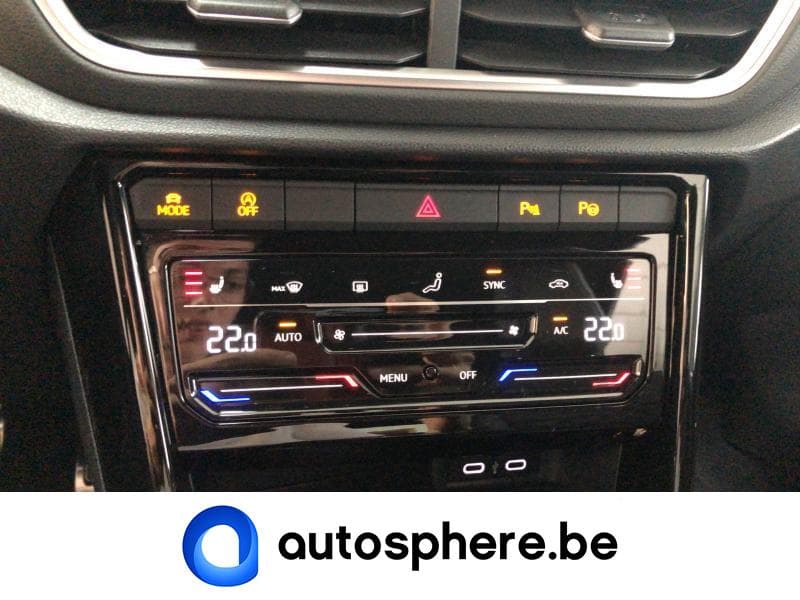 Volkswagen T-Roc R-line Business Premium - 32