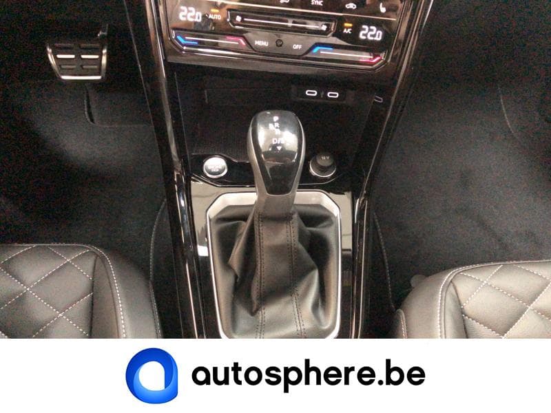 Volkswagen T-Roc R-line Business Premium - 33