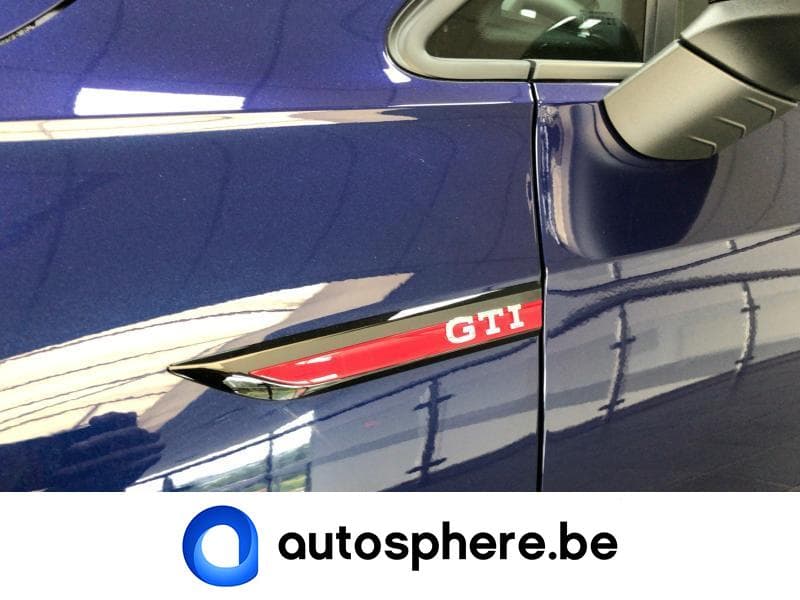 Volkswagen Golf GTI 245cv - 16