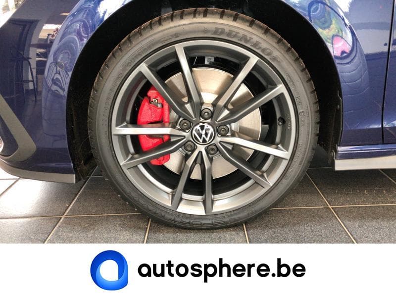 Volkswagen Golf GTI 245cv - 9