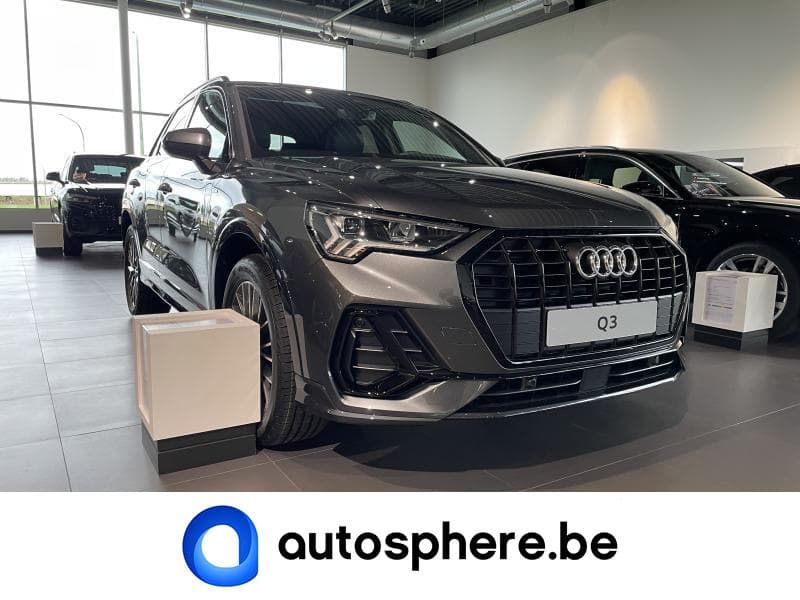 Audi Q3 S-Line - 22