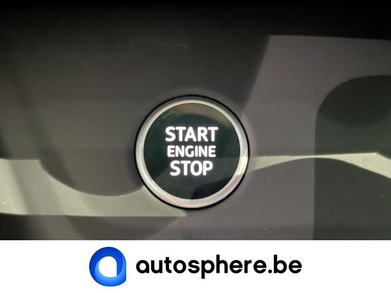 Audi Q3 S-Line - 12