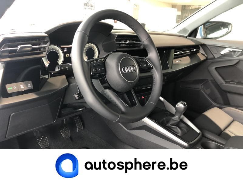Audi A3 Attraction - 4