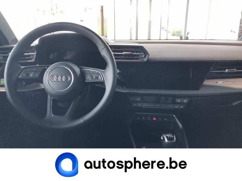 Audi A3 Attraction - 5