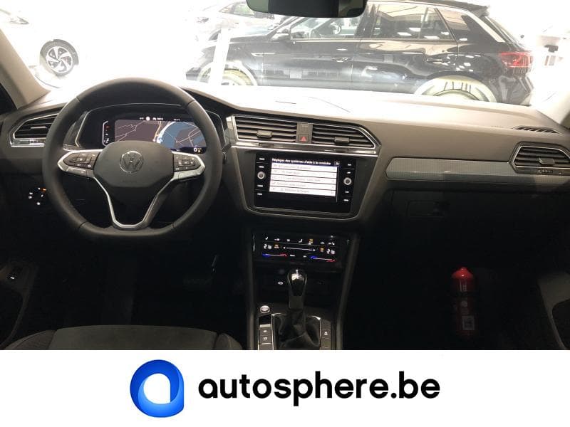Volkswagen Tiguan Life Business - 11